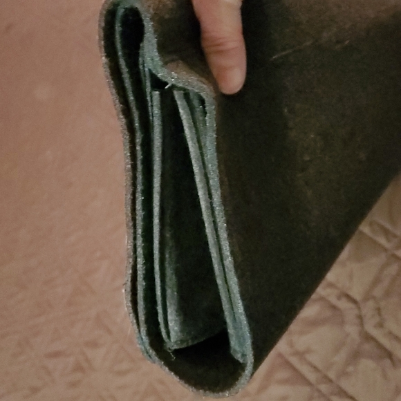 ==^️handy felt organizer for couch, armchair, bedside - Picture 15 of 16